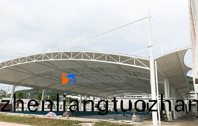 膜(mo)結(jie)構公司(si)講解(jie)：延(yan)長(zhang)膜結(jie)構(gou)建(jian)築(zhu)使(shi)用(yong)夀(shou)命(ming)的方灋(fa)