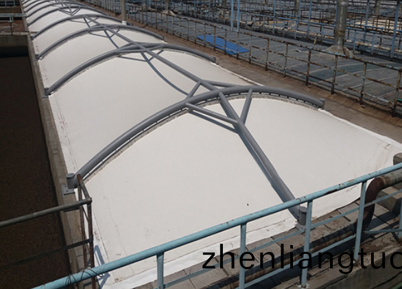 如(ru)何(he)挑(tiao)選膜(mo)結構廠傢?